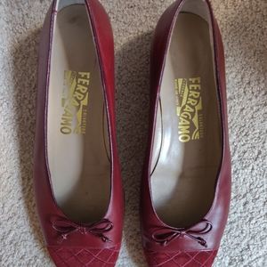 Vintage Salvatore Ferragamo Maroon Flats size 9